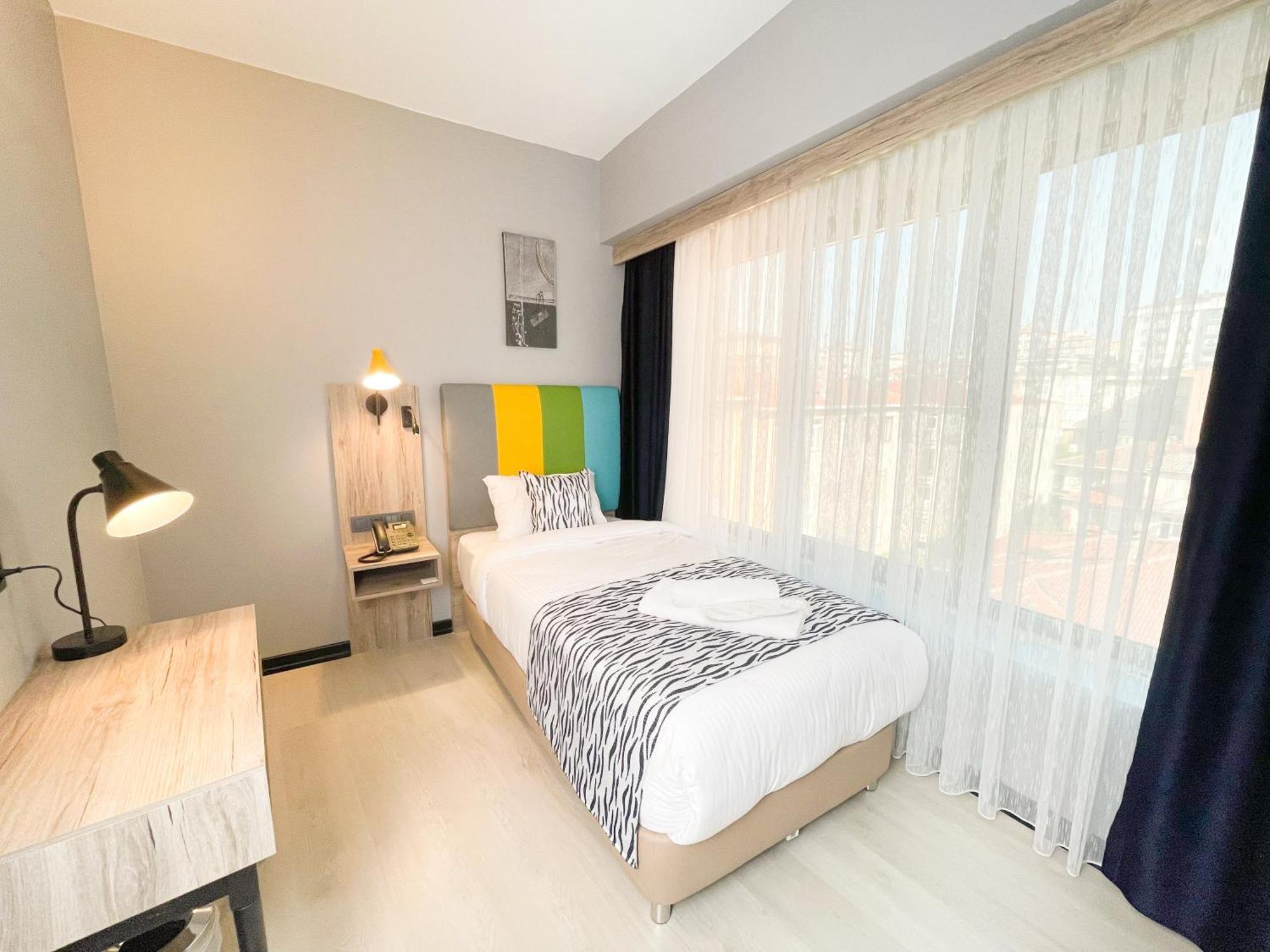 Center Maltepe Hotel 4*